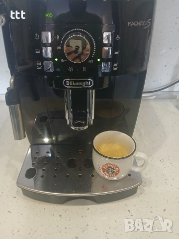 delonghi magnifica , снимка 4 - Кафемашини - 54698392
