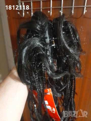 Опашка на щипка с плитки, снимка 3 - Аксесоари за коса - 55220763