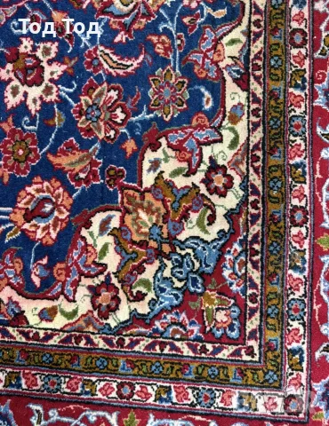 Персийски килим Исфахан , снимка 3 - Килими - 55608222