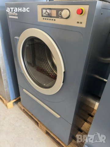 Професионална Сушилня Miele 13 кг  