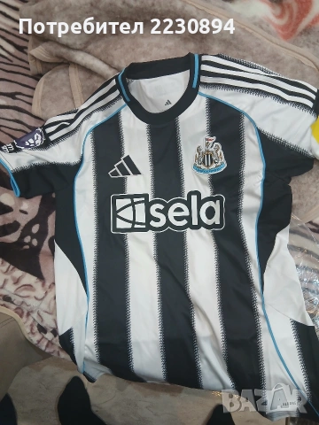 Оригинална футболна фланелка на ФК Нюкасъл Юнайтед