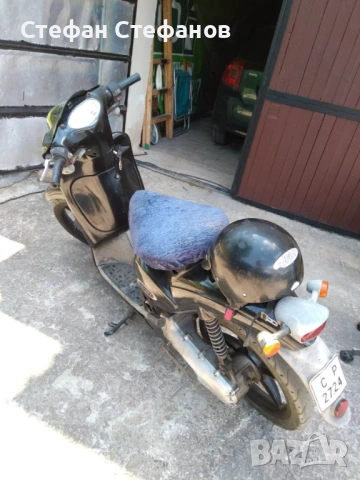 Продава се Скутер Aprilia Scarabeo, снимка 2 - Мотоциклети и мототехника - 54811912