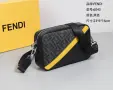 Fendi Унисекс Чанта С Дълга Дръжка За През Рамо Фенди Код KP6, снимка 1