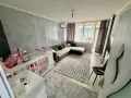 Продавам 3-стаен апартамент +баня в Слатина! -Обзаведен и оборудван  -Две тераси, една от тях остъкл, снимка 2