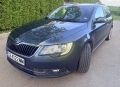 Skoda Superb Combi 4x4 ГАРАЖНА, снимка 3