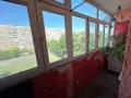 Продава се тристаен апартамент за ремонт с отличен потенциал в Бургас, снимка 5