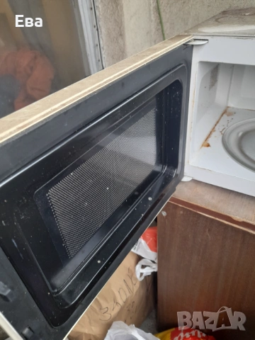 Микровълнова фурна - работеща!, снимка 2 - Микровълнови - 54171818