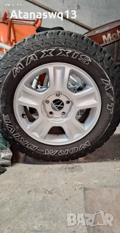 офроуд гуми Maxxis , снимка 2 - Гуми и джанти - 55606910