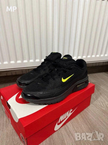 Обувки Nike Air Max Bia, снимка 2 - Маратонки - 54627841