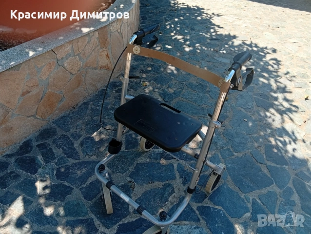Инвалидна количка 