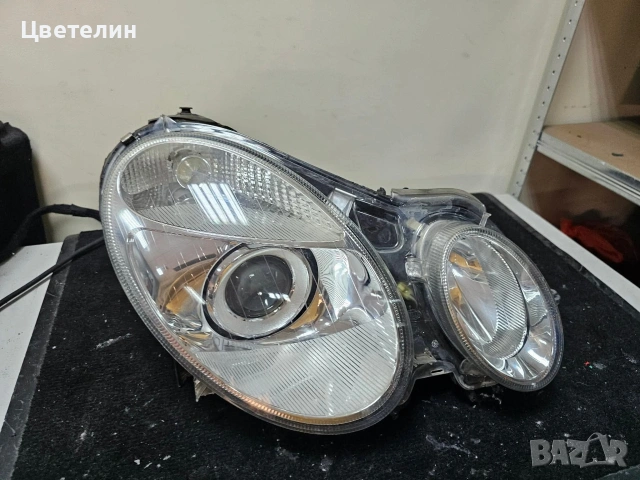 Десен фар Mercedes E класа W211 desen far мерцедес 211, снимка 2 - Части - 54561568