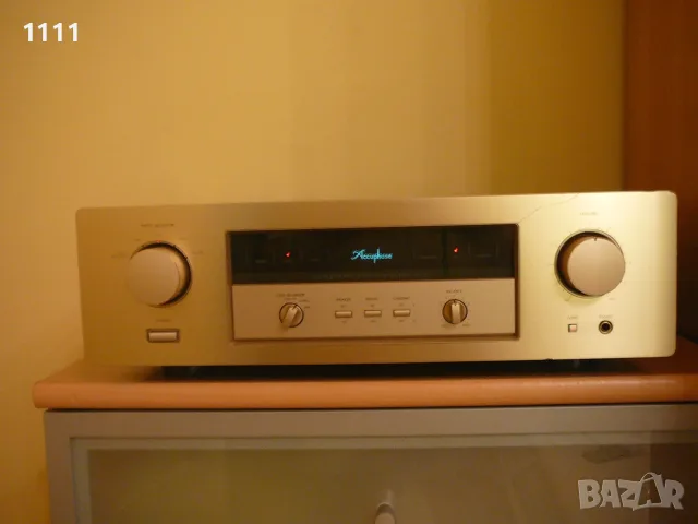 ACCUPHUSE E-210