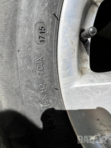 Продавам комплект 4 бр. оригинални джанти Mercedes-Benz с зимни гуми Michelin 235/65/17, снимка 9 - Гуми и джанти - 54686208