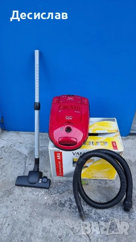 Прахусмукачка AEG-1700W