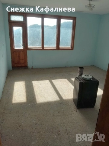 Продавам къща, снимка 3 - Къщи - 54118045