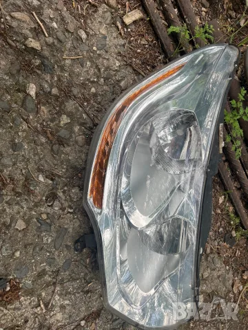 десен фар Citroen C4 2010-2016 9687304480, снимка 1 - Части - 55494136