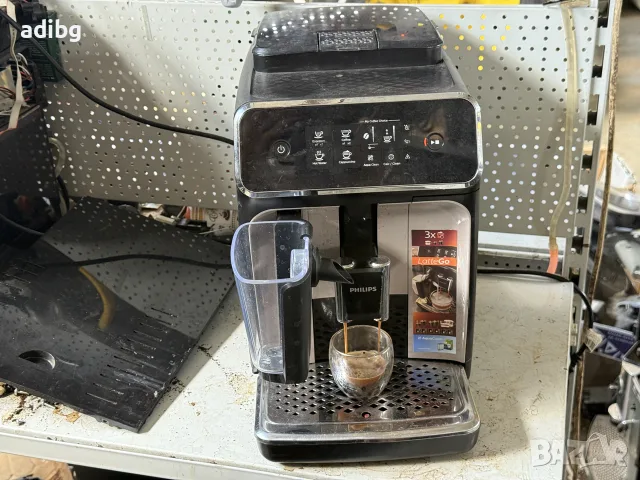 На Части - Philips EP2235 LatteGo с Кана за Мляко