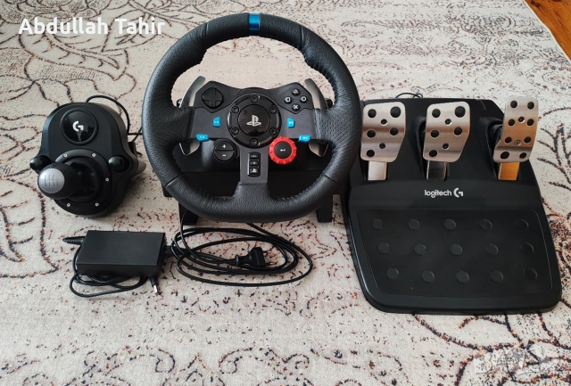 волан Logitech G29, снимка 3 - Други игри и конзоли - 54980669