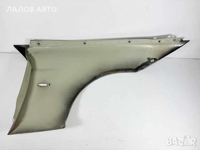 Преден ляв черен калник BMW E90 E91 , снимка 2 - Части - 54765794