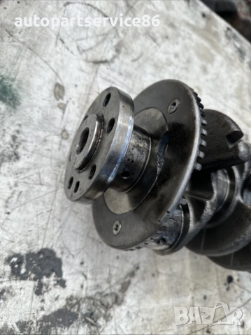 Колянов вал за Chevrolet Captiva Z20S1 2.0 VCDI 110Kw (2010), снимка 3 - Части - 54645344