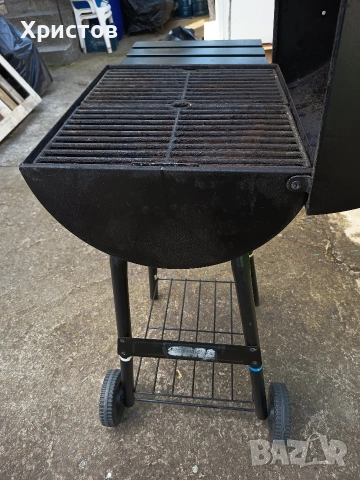 Барбекю на дървени въглища Lindman, снимка 3 - Барбекюта - 54300935