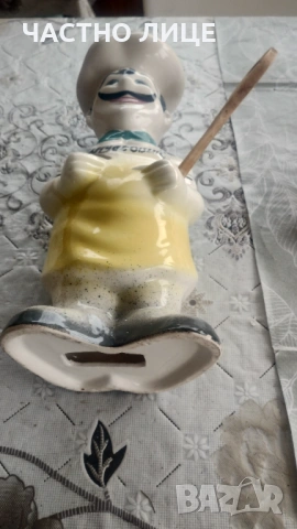 Порцеланова фигура готвач 1980 г h 30cm, снимка 2 - Антикварни и старинни предмети - 54261322