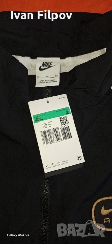 Чисто нов спортен комплект Nike, снимка 4 - Спортни екипи - 54714563