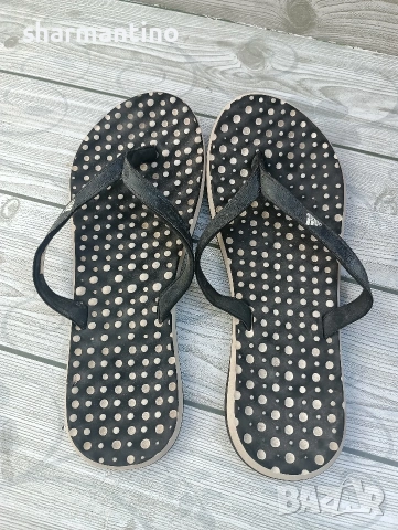 Adidas N 39 чехли, снимка 3 - Сандали - 55063524