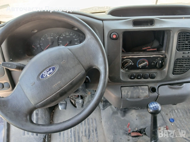 Ford Transit 2.4 tdi 2005 г на части, снимка 5 - Бусове и автобуси - 55222784