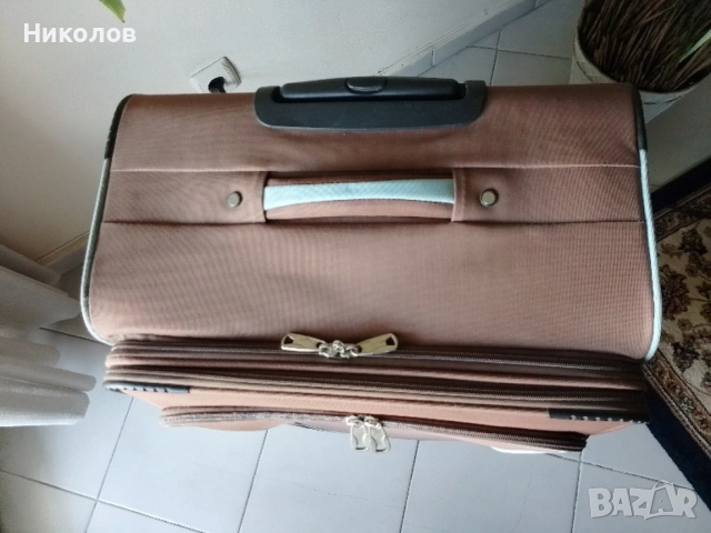 Куфар  "олекотен 3кг" 70/50/35см  "L.Lаmbertаzzi" "20€" Перфектен:+Доставка:, снимка 7 - Куфари - 54665448