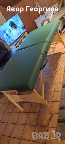 Масажна кушетка