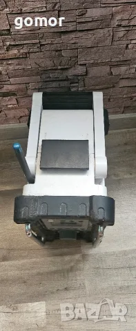 Преносимо строително радио Makita BMR100, снимка 9 - Други инструменти - 55314593