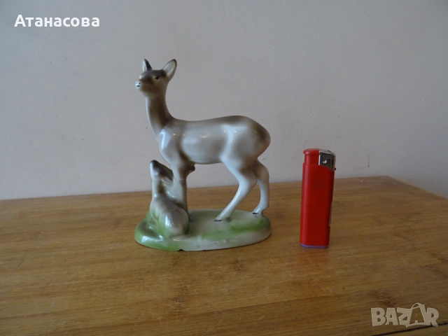 Порцеланова фигура Сърнички ИЗИДА 1960 г Сърна Сърни 