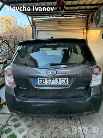 Toyota Verso 2.0 D4D, снимка 4 - Автомобили и джипове - 54008572
