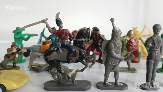 Стари играчки от СОЦА. , снимка 4 - Фигурки - 54359183