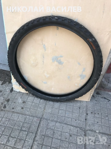 Външна  гума / нова  24 /  195 . предлага  .