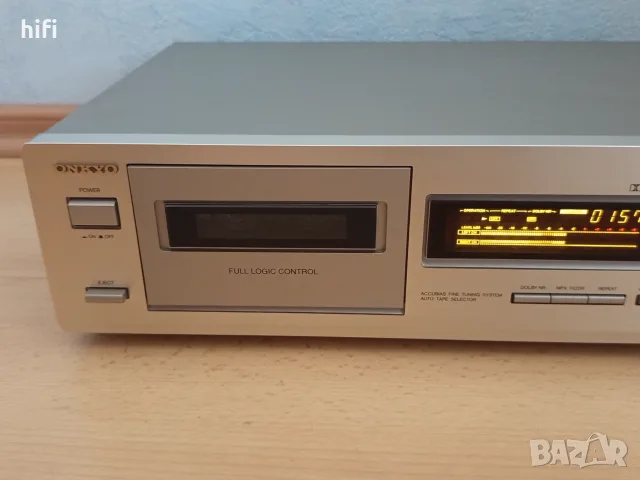 Двуглав касетен дек Onkyo TA-6211, снимка 2 - Декове - 55326660