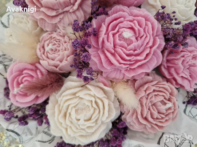Луксозен букет от соеви свещи 🌸 Нежност 🌸, снимка 3 - Ръчно изработени сувенири - 55075872