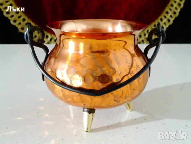 Медно менче 100 мл.,ръчно ковано 