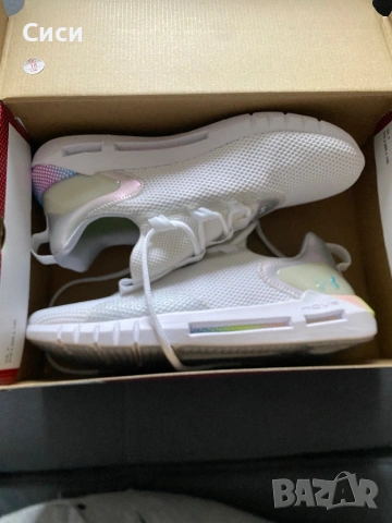 UNDER ARMOUR Women's UA HOVR™ STRT PRL IRID Дамски маратонки, снимка 6 - Маратонки - 33072709