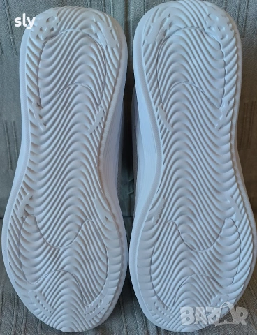 Чисто нови маратонки номер 43,5 , снимка 4 - Маратонки - 53799927