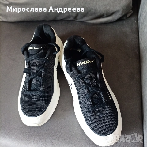 Маратонки Nike Uplift SC, снимка 5 - Маратонки - 54396749