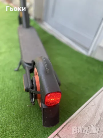 Електрическа тротинетка Xiaomi Electric, снимка 3 - Скутери и тротинетки - 55557287