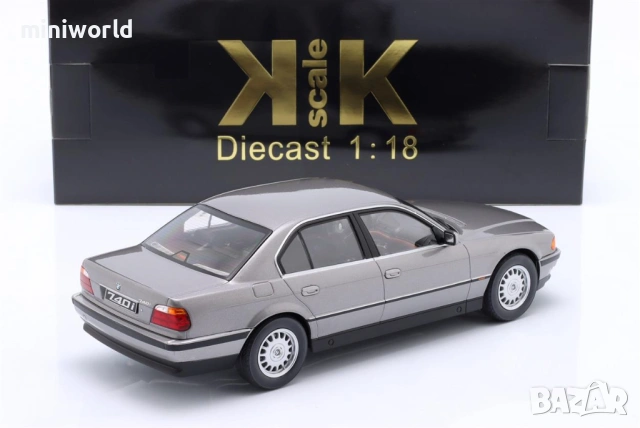 BMW 740i E38 1994 - мащаб 1:18 на KK-Scale моделът е нов в кутия, снимка 5 - Колекции - 54109322