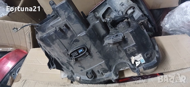 Mercedes E-Class W211 facelift - ляв фар, снимка 2 - Части - 53998500