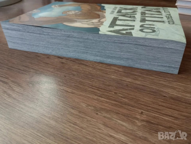 Manga: Attack On Titan: Colossal Edition 4, снимка 4 - Списания и комикси - 54610817
