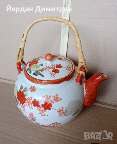 порцеланов чайник , снимка 2 - Антикварни и старинни предмети - 54484081