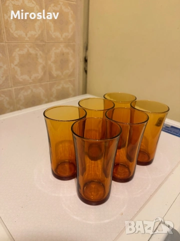 6 броя високи чаши кехлибар - закалено стъкло, снимка 2 - Чаши - 54459113