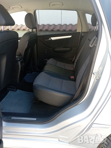 Mercedes-Benz B 200 CDI, снимка 9 - Автомобили и джипове - 55242519