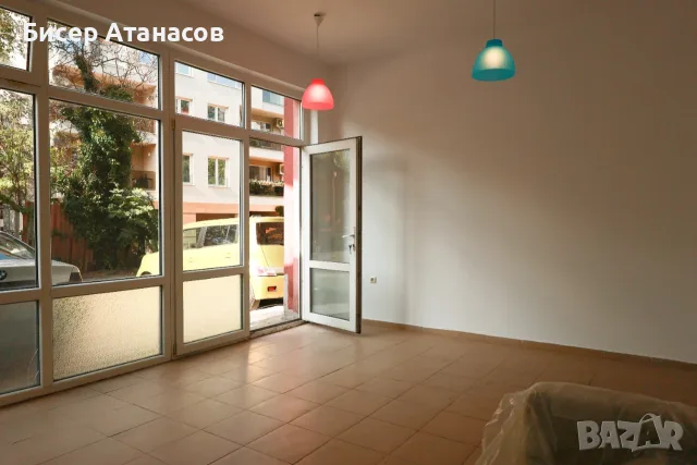 # Представителен партерен бизнес имот с 5 м витрина | Кабинет • Офис • Салон • Магазин | Бриз, Варна, снимка 6 - Други - 55376379